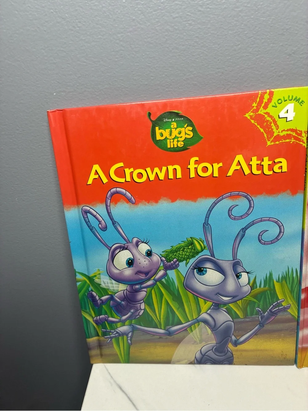 Disney Pixar A Bug’s Life Hardcover Books Vol 4 & 6 Crown for Atta Cake Mountain